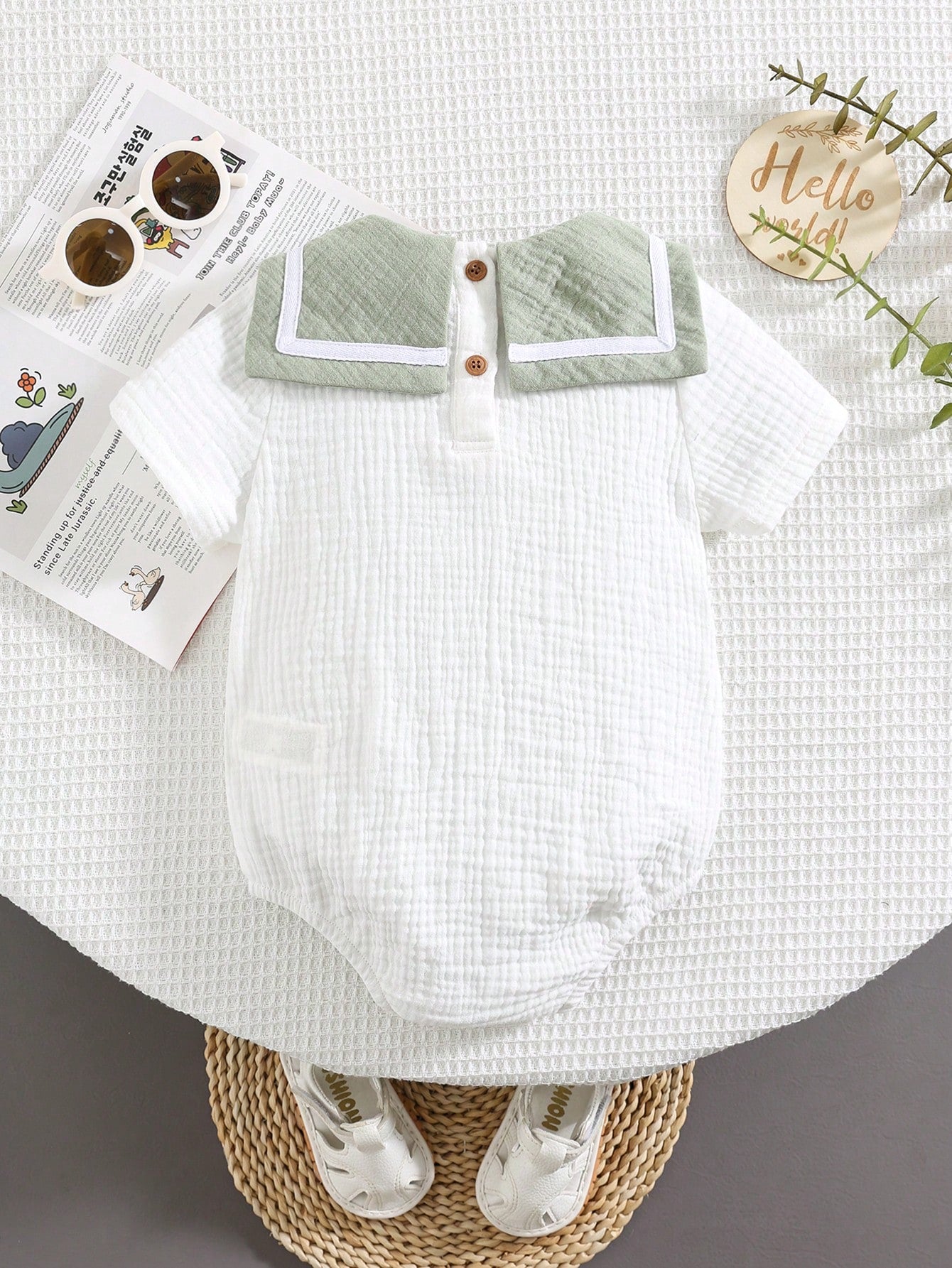 Baby Boy and Girl Short Sleeve Bodysuit