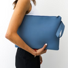 OVERSIZED WRISTLET POUCH STORMY BLUE