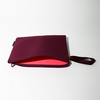 OVERSIZED WRISTLET POUCH BERRY