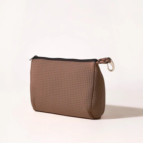 ESSENTIAL POUCH WITH ZIPPER- MOCHA