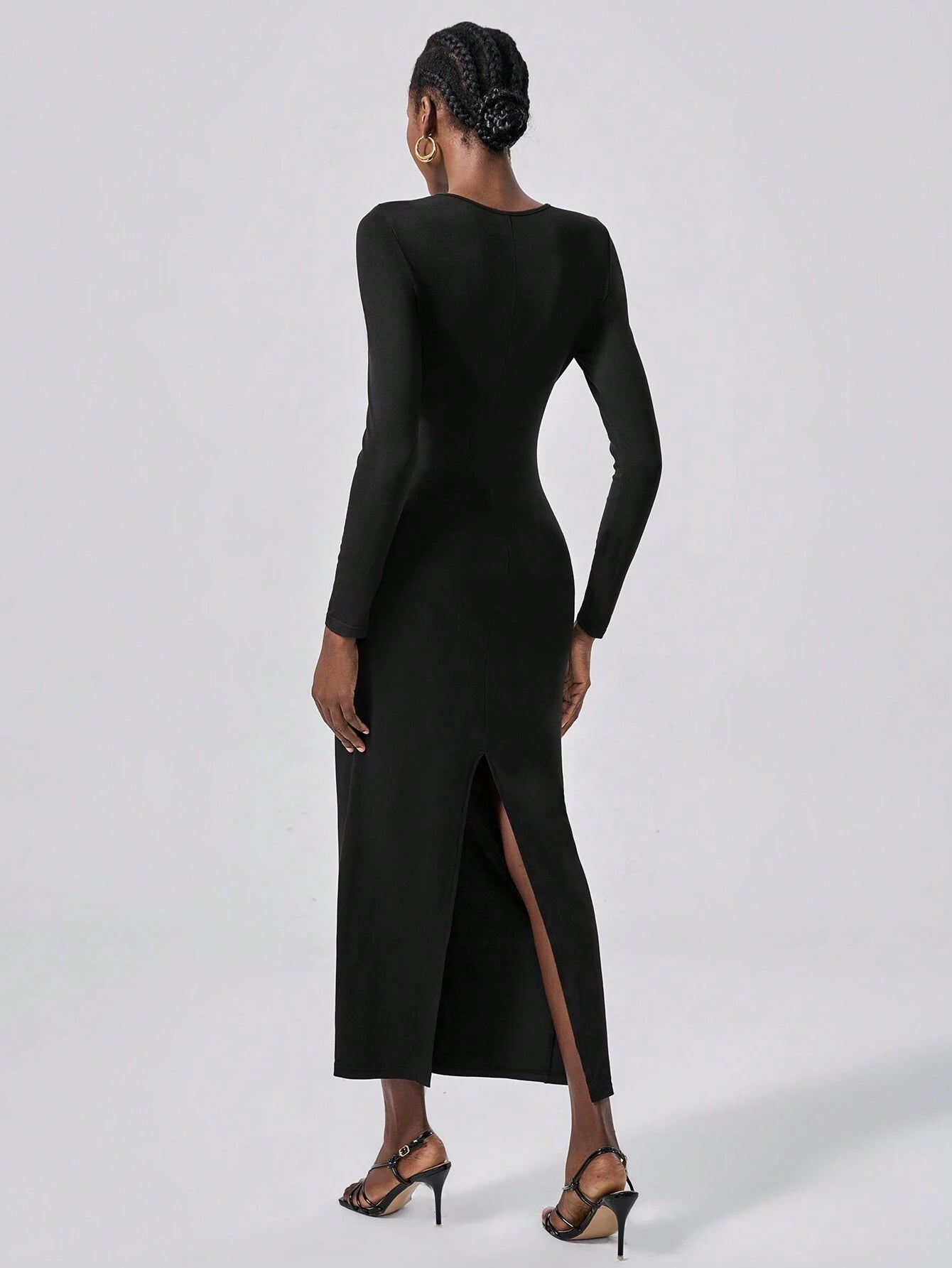 Cutoff Black Dress with Golden Details