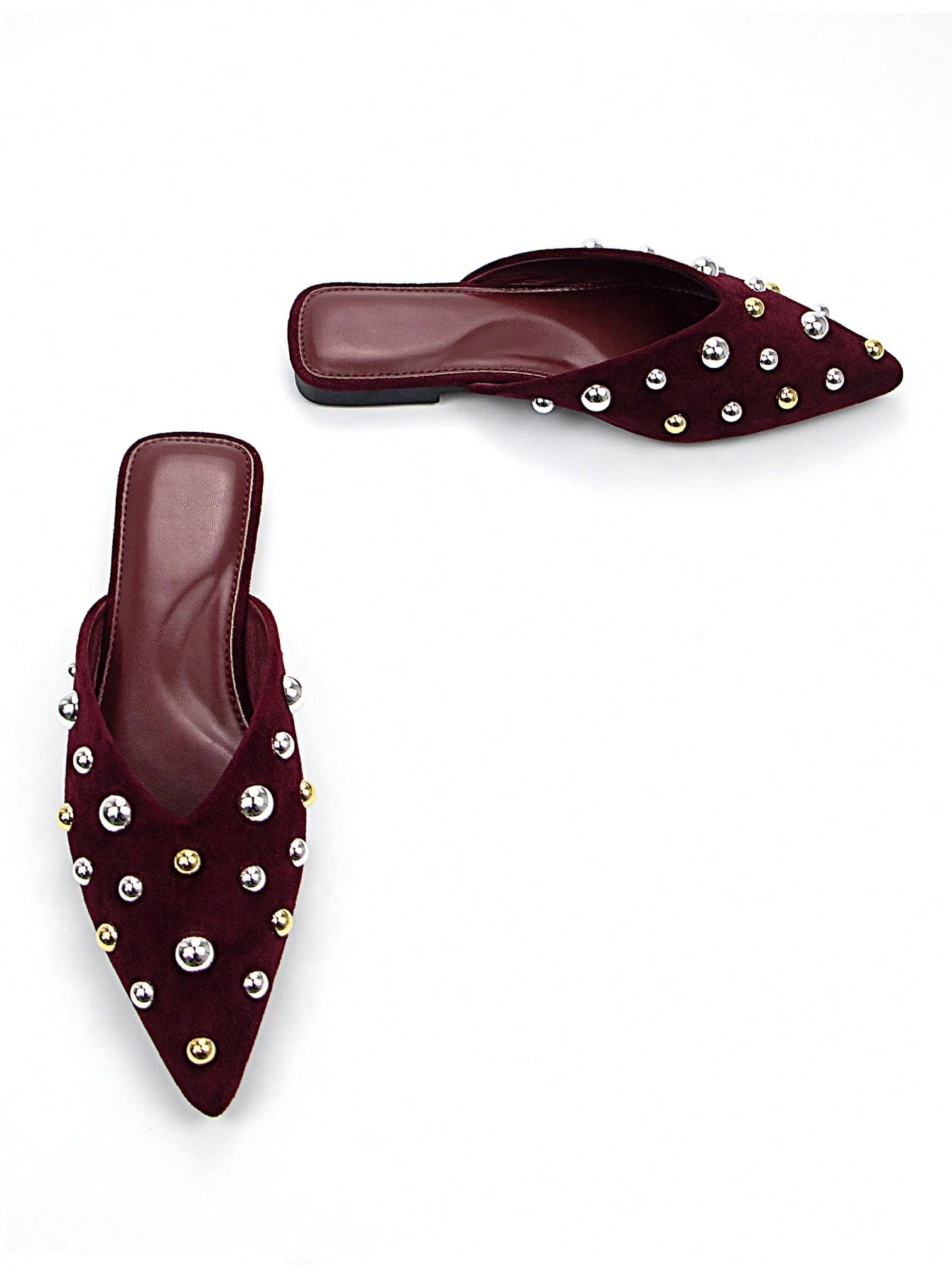 Studded Pointed Shoes