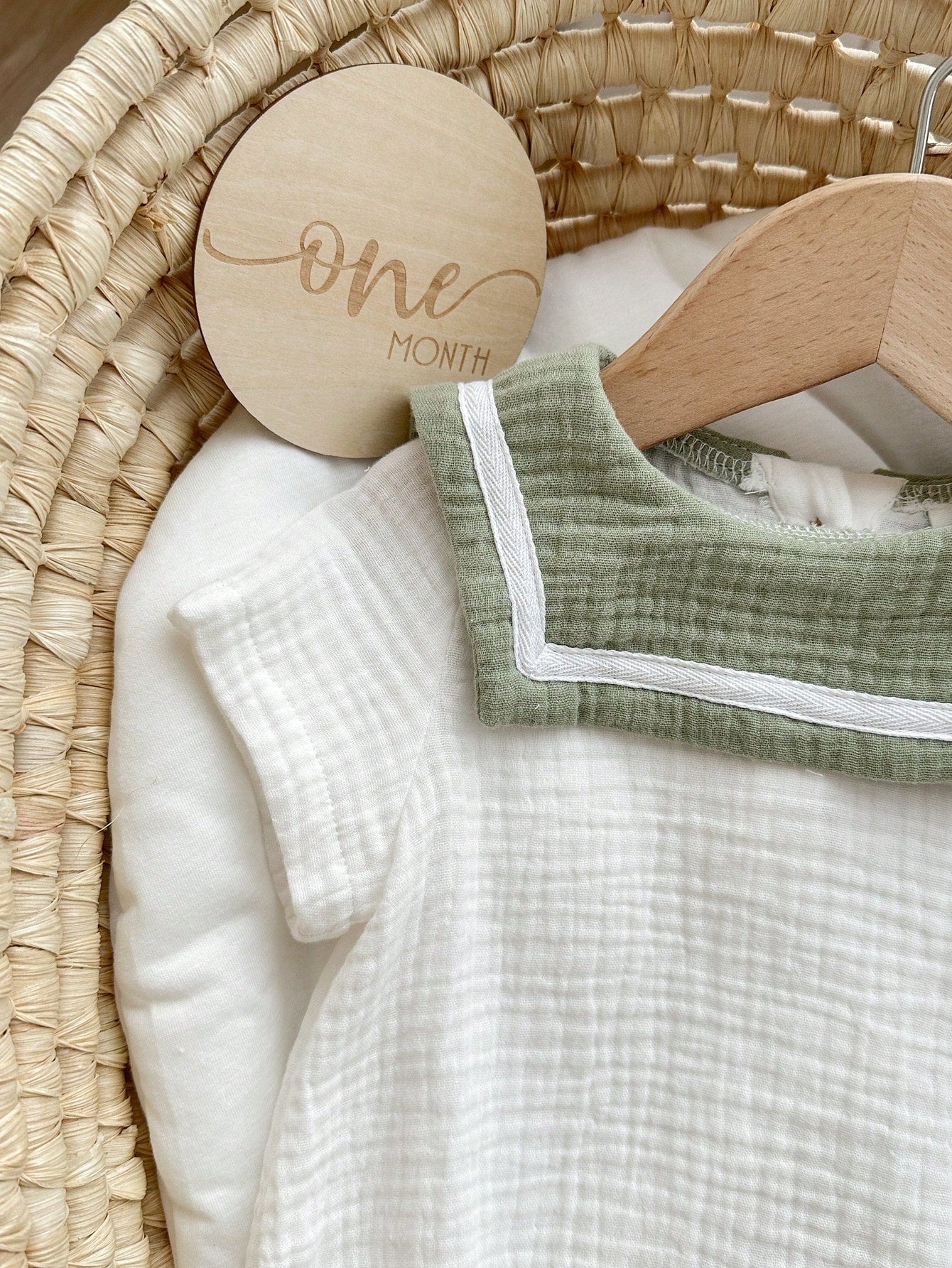 Baby Boy and Girl Short Sleeve Bodysuit