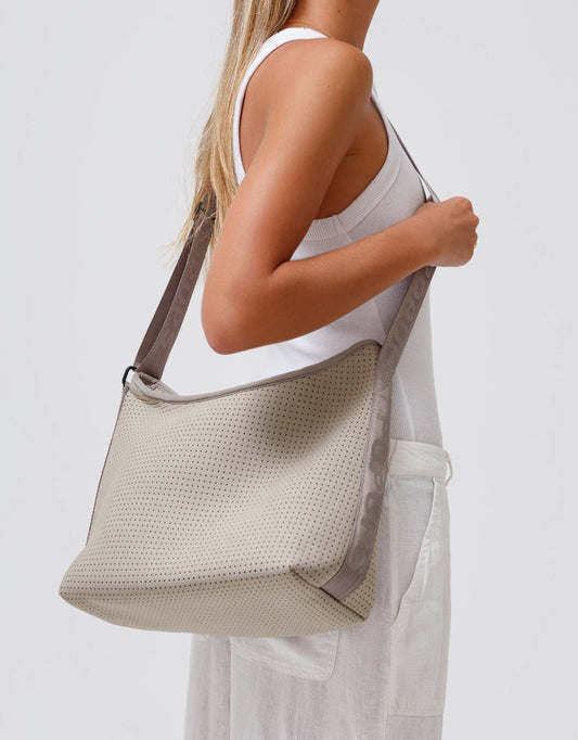 HOBO CROSSBODY BAG - TAUPE