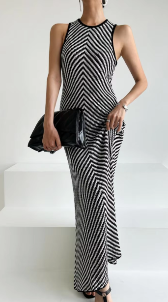 Black & White Knit Long Dress