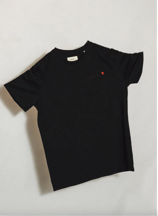 Gun Roses T-shirt - ONE