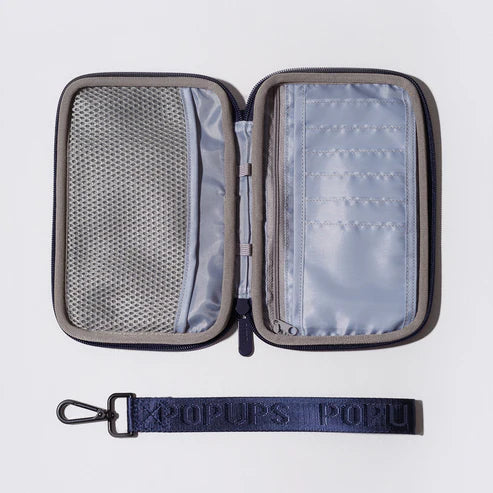 PASSPORT WALLET DEEP BLUE